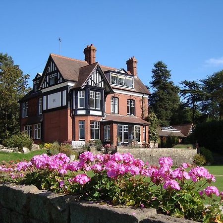 Woodlands Bed & Breakfast Barnt Green Экстерьер фото