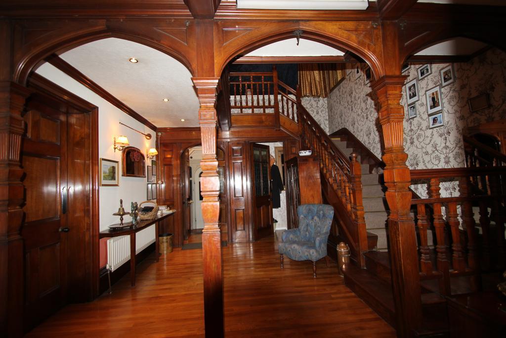 Woodlands Bed & Breakfast Barnt Green Экстерьер фото